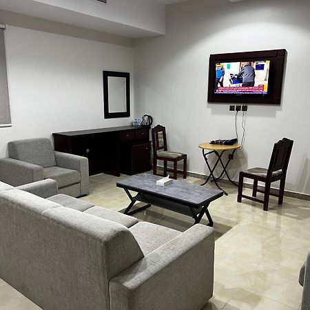 אל-מדינה Al Rayan Hotel מראה חיצוני תמונה