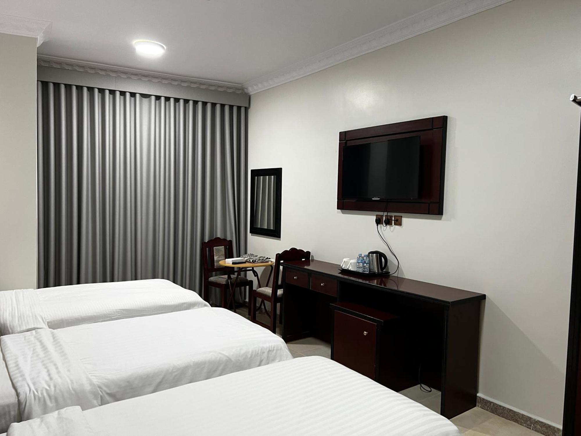 אל-מדינה Al Rayan Hotel מראה חיצוני תמונה